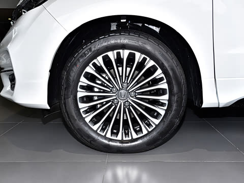 2026�� 370TURBO ����������