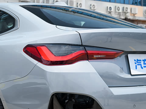 2026�� 425i Gran Coupe M�˶���װ