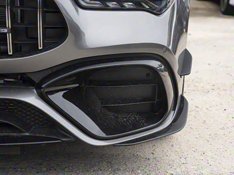 2025�� AMG CLA 45 S 4MATIC+