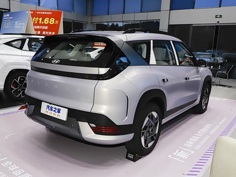 2025�� ����SMART�� 64.2kWh