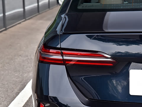 2026�� 530i ������ M�˶���װ