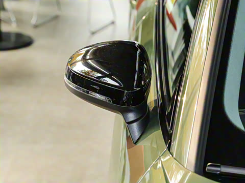 2025�� Sportback ��ذ� 40 TFSI ʱ�ж�����