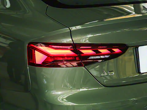 2025�� Sportback ��ذ� 40 TFSI ʱ�ж�����