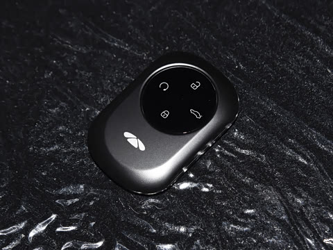 2025�� 215Զ�а�