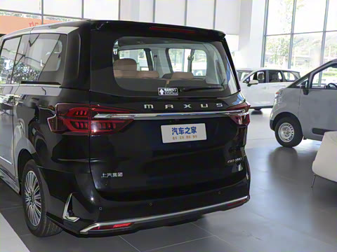 2025�� �Ŀ� MAX 2.0T �Զ������� ���� 7��