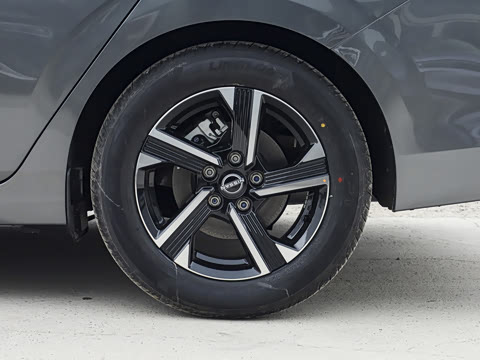 2026�� 1.6L CVT �����Ƽ���