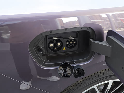 2025�� 550������