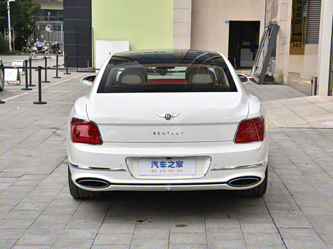 2026�� 4.0T V8 ��׼��