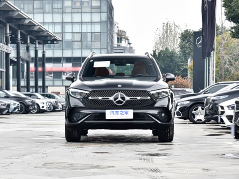 2026�� GLC 300 L 4MATIC ������ 5��