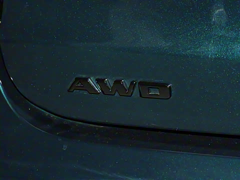 2025�� 2.0T ���������������������