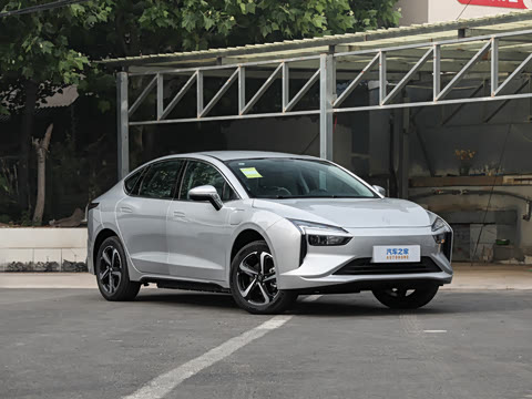 2026�� 705km MAX����������