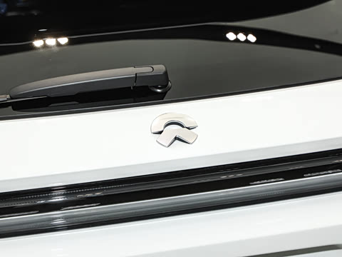 2025�� 100kWh Touring