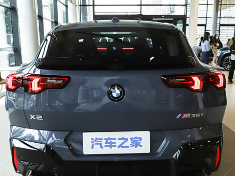 2026�� M35i