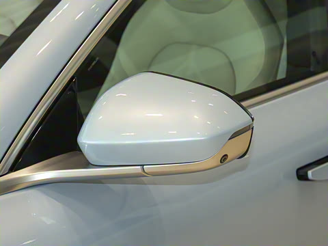 2025�� 100kWh Touring