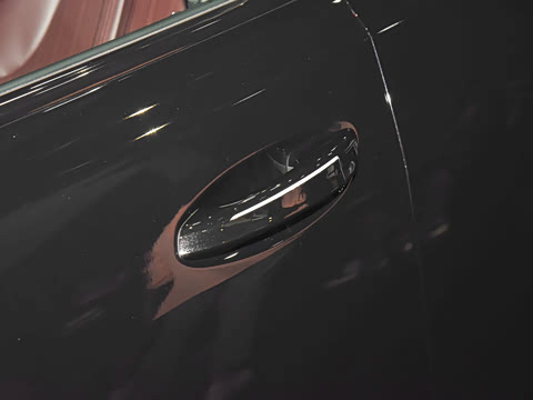 2027�� �ǻ�����Pro Max