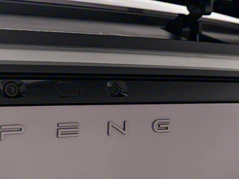 2025�� 750 ���������� Ultra