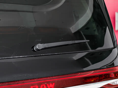 2026�� ���̰� 230����� 7��