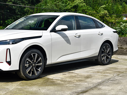 2026�� 1.5T �����