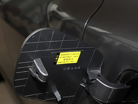 2025�� 2.0T ��������������