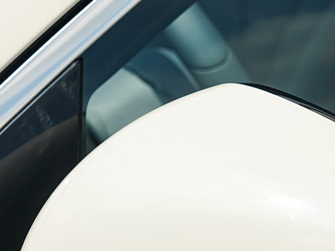 2027�� EV 530KM������