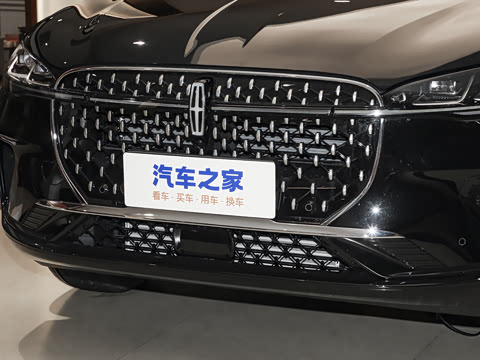 2025�� 2.0T ������ҫ��