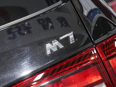 2026�� 2.0L �ֶ����ᾫӢ�� 7�� CNG