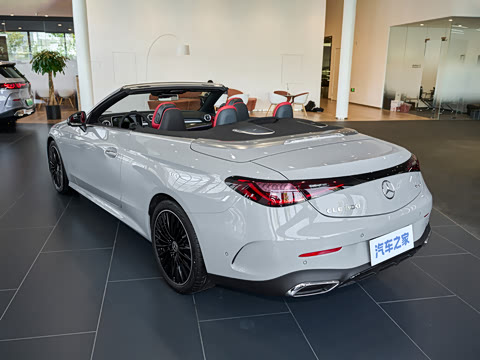 2026�� �Ŀ� CLE 300 4MATIC ������ܳ�