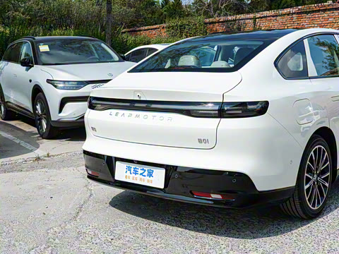 2025�� 550������