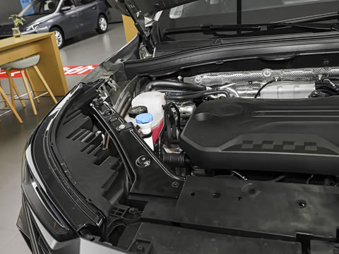 2026�� 2.0T �������°�