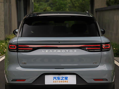2027�� ���̻�����