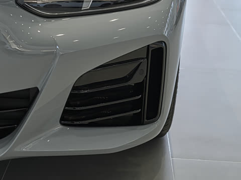2026�� 430i Gran Coupe M�˶���ҹ��װ