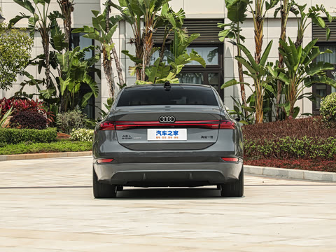 2026�� quattro Ǭ���Ǽݰ�