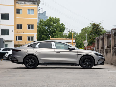 2026�� EV �Ǽݰ� 705KM���������