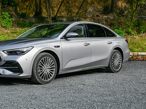 2026�� 220km ������ҫ��