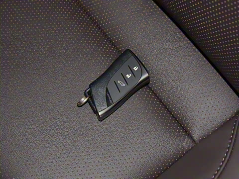 2026�� 350h ����������