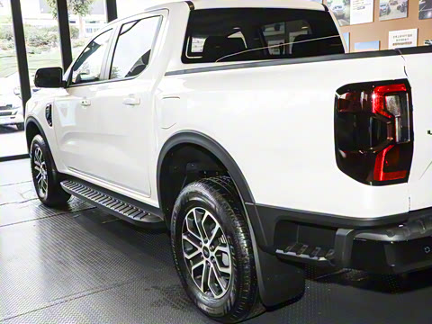 2025�� ̽�������Զ��� ����