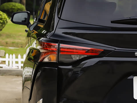 2026�� 2.5L ����׿��318��
