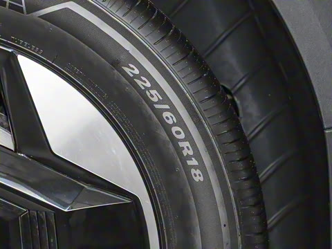 2025�� 720 Light