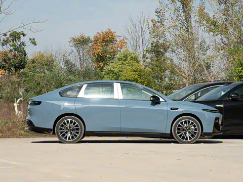 2025�� 650������