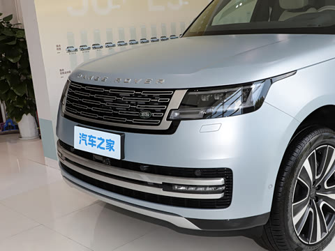 2026�� 3.0 L6 400PS AB�����