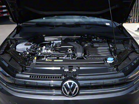 2026�� L 300TSI DSG ������