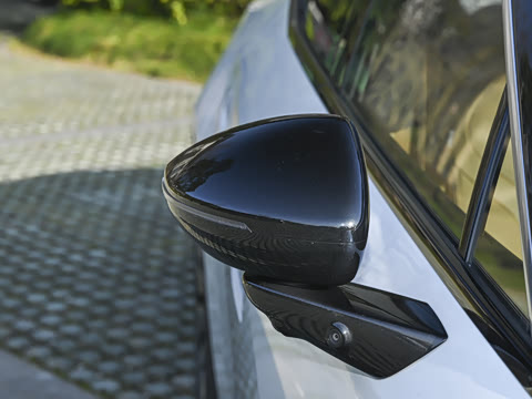 2026�� 710 Ultra�����״��