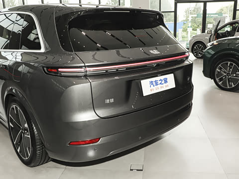 2025�� Max ���ܻ��°�