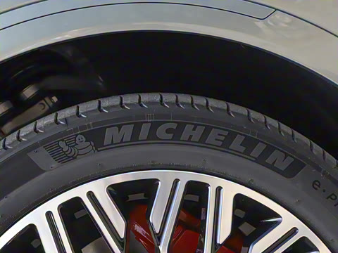 2025�� FREE+ ����Ǭ����