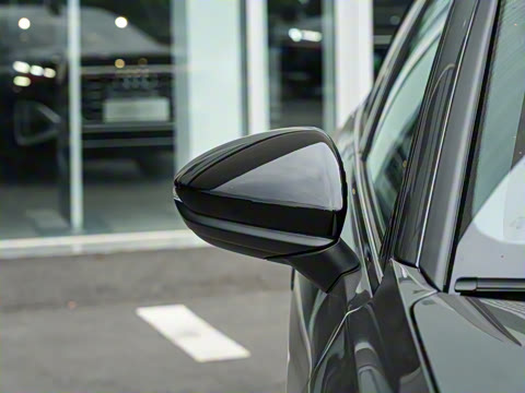 2026�� 2.0T �˶��� Plus