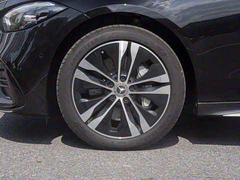 2025�� �Ŀ� C 350 eL