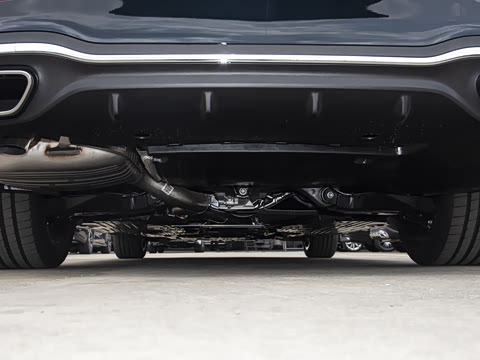 2026�� C 260 L �˶��ر��