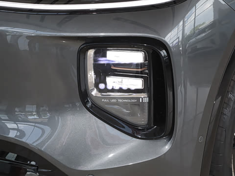 2025�� 215�����