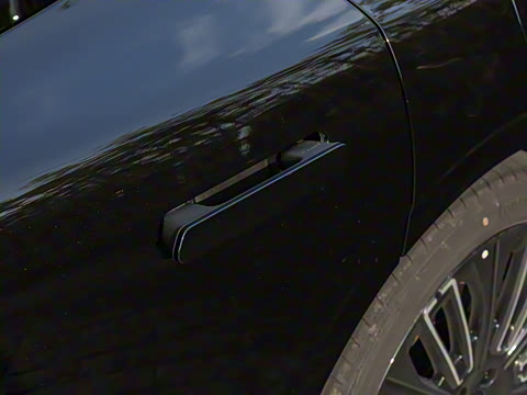 2025�� 240����Ultra