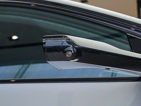 2026�� �ն�����quattro��